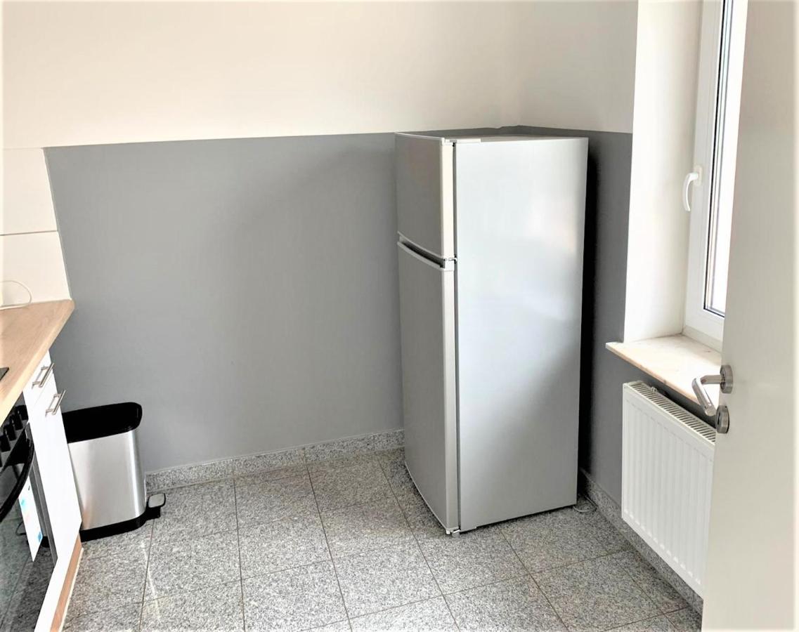 Apartment Voll Moebeliert Mit Balkon ブレーメン エクステリア 写真